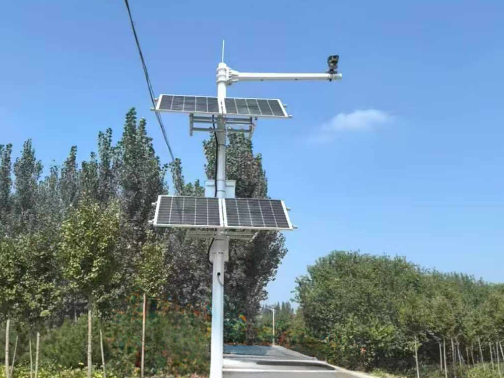 太阳能供电系统：安防联动设备球机视频监控的绿色能源引擎